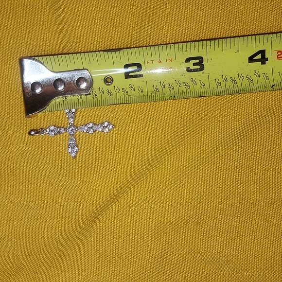 925 Cross Pendant - Picture 6 of 7